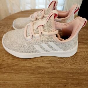 Adidas Cloudfoam Sneakers